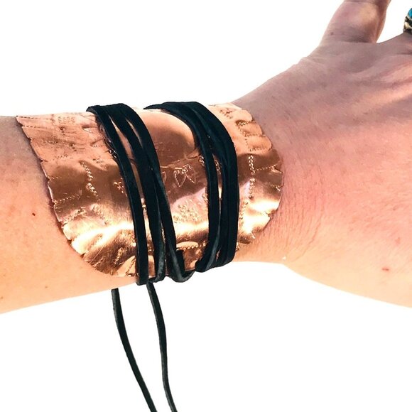 Brutalist Huge Concho Repousse Ketoh Arm Band Cuff Solid Copper Bracelet Leather - Picture 4 of 7
